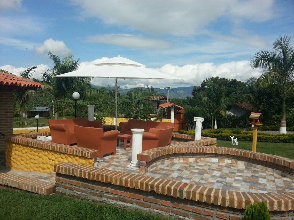 Finca Hotel La Quinta De Torrione Quimbaya Kültér fotó